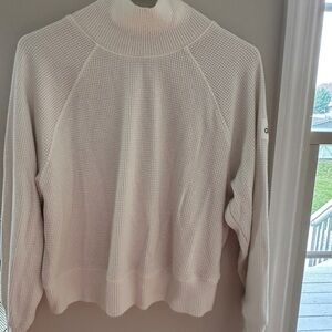 ALO Yoga Cream mock neck Sweater. Waffle knit. Excellent condition